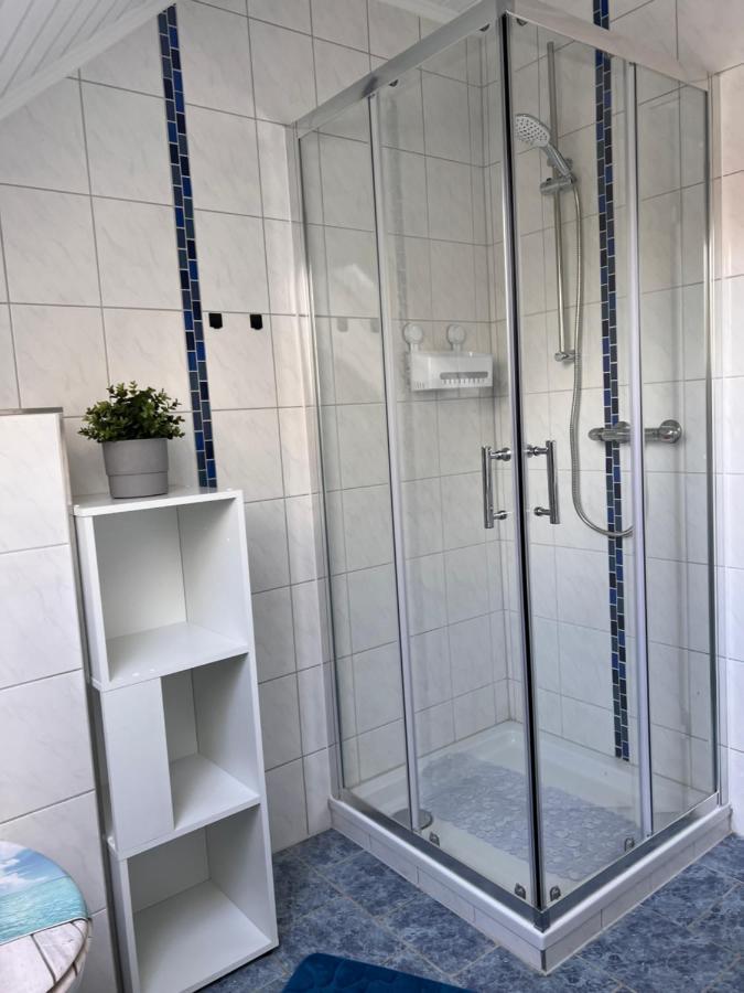 شقة Grosszuegige 3 Zkb Mit 80M² فيلهلمسهافن المظهر الخارجي الصورة